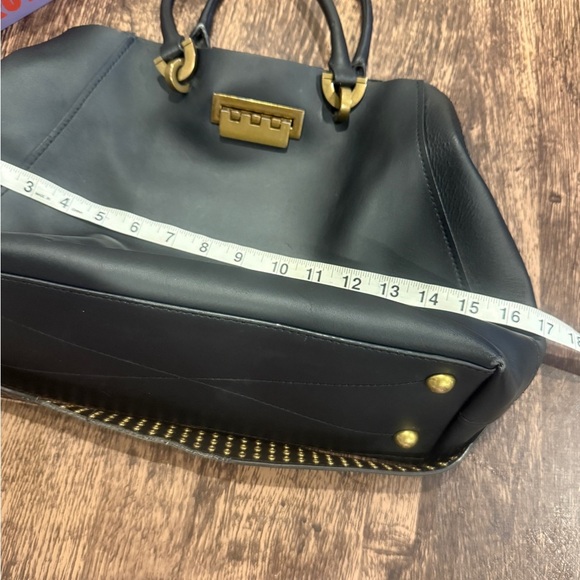 ZAC Zac Posen Black and Gold Shoulder Bag with Structured Design - Picture 6 of 9